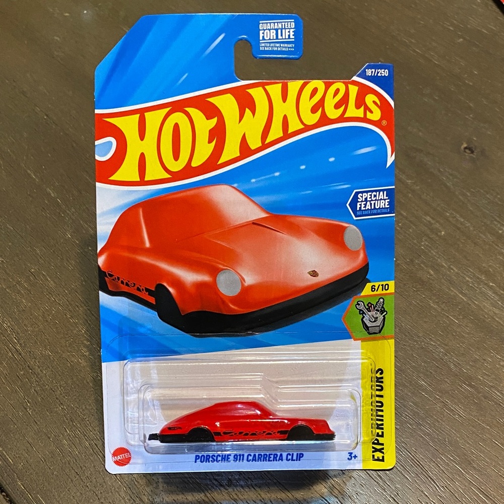 Hot Wheels Porsche 911 Carrera Clip